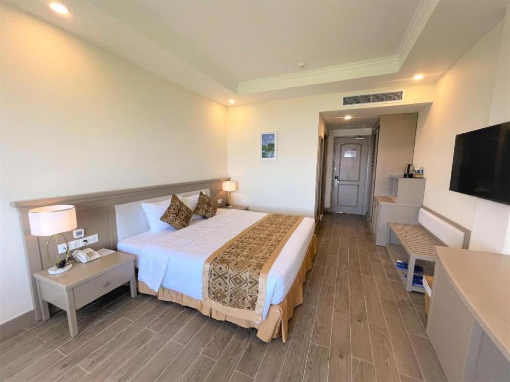 Hoa Binh - Rach Gia Resort Esterno foto